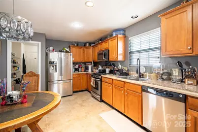 2737 Red Squirrel Trail, Charlotte, NC 28215 - Photo 14