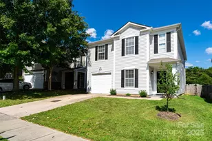 2737 Red Squirrel Trail, Charlotte, NC 28215 - Photo 4