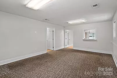 492 W Main Street, Forest City, NC 28043 - Photo 30