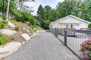 9 Oakwood Dr, Weaverville, NC 28787 - Photo 38