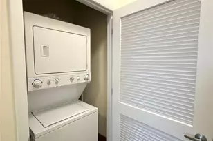 520 New Bern Station Ct, Charlotte, NC 28209 - Photo 16