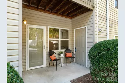 702 Carlyle Way, Asheville, NC 28803 - Photo 2