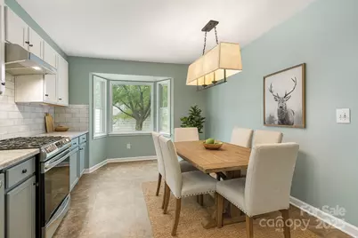 129 Exeter Court, Hendersonville, NC 28791 - Photo 4