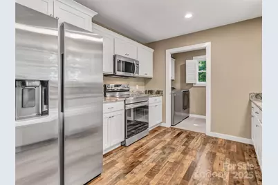212 Walt Drive, Hendersonville, NC 28792 - Photo 22