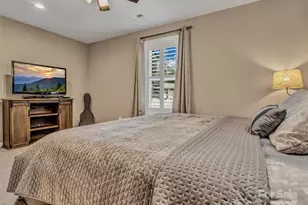 212 Walt Dr, Hendersonville, NC 28792 - Photo 30