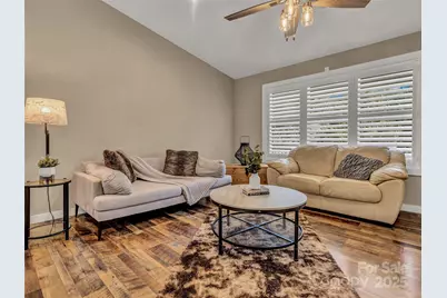 212 Walt Drive, Hendersonville, NC 28792 - Photo 16