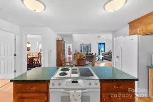 908 Ramseur Rd, Bessemer City, NC 28016 - Photo 16