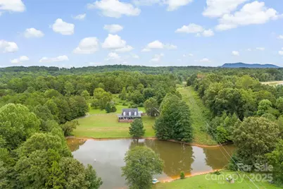 908 Ramseur Road, Bessemer City, NC 28016 - Photo 2