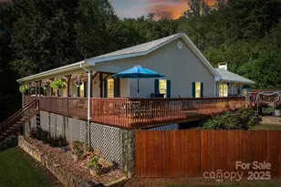 5933 Nubbin Creek Rd, Lenoir, NC 28645 - Photo 2