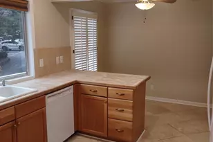 7223 Quail Meadow Ln, Charlotte, NC 28210 - Photo 4