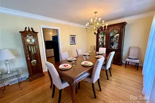 7632 Rolling Hill Rd, Charlotte, NC 28227 - Photo 8