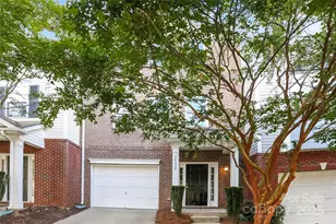 14132 Winford Ln, Charlotte, NC 28262 - Photo 2