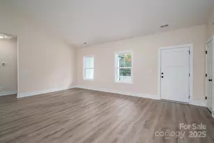 2047 Puetts Chapel Rd, Bessemer City, NC 28016 - Photo 10