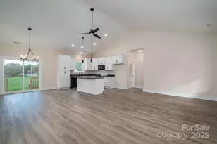 2047 Puetts Chapel Rd, Bessemer City, NC 28016 - Photo 8