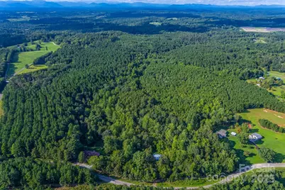 135 Medford Road, Tryon, NC 28782 - Photo 6