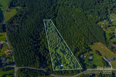 135 Medford Road, Tryon, NC 28782 - Photo 1