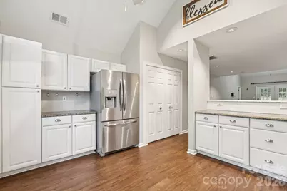 8333 Southgate Commons Drive, Charlotte, NC 28277 - Photo 26