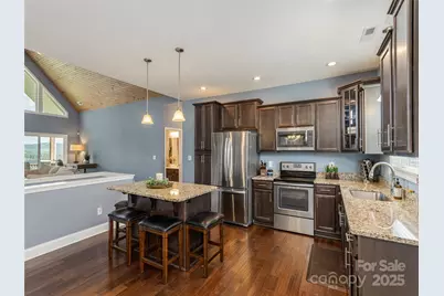 138 Lindsley Court, Hendersonville, NC 28792 - Photo 26