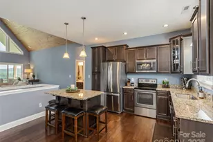 138 Lindsley Ct, Hendersonville, NC 28792 - Photo 26