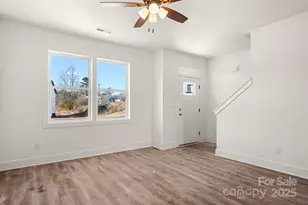 105 Indian Wls Ct, Harmony, NC 28634 - Photo 2