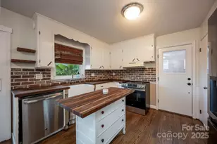 827 Brookwood Dr, Mooresville, NC 28115 - Photo 10