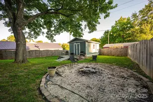 827 Brookwood Dr, Mooresville, NC 28115 - Photo 30