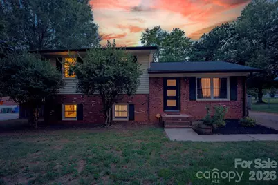 827 Brookwood Drive, Mooresville, NC 28115 - Photo 1