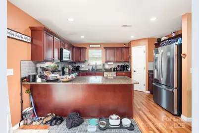 190 Glendower Lane, Chesnee, SC 29323 - Photo 12