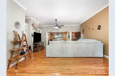 190 Glendower Lane, Chesnee, SC 29323 - Photo 8