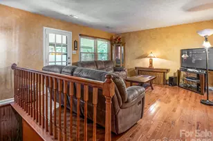 50 Tuckaway Dr, Asheville, NC 28803 - Photo 12