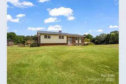 184 Spring Street, Ellenboro, NC 28040 - Photo 2