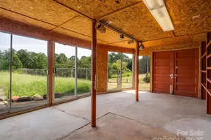 184 Spring St, Ellenboro, NC 28040 - Photo 32