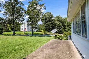 256 School Rd, Mill Spring, NC 28756 - Photo 6