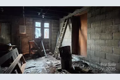 210 S Academy Street, Lincolnton, NC 28092 - Photo 14