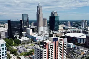 222 S Caldwell St, Charlotte, NC 28202 - Photo 26