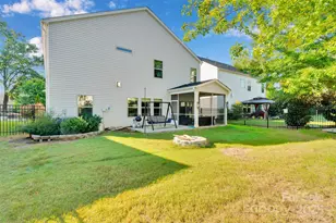 2017 Saxon Pl, Fort Mill, SC 29715 - Photo 42