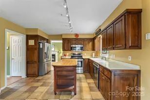 4617 Harbor View Terrace, Morganton, NC 28655 - Photo 10