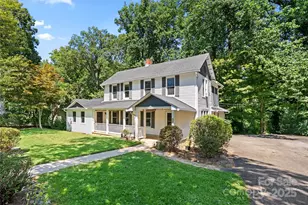 80 Laurel Ave, Tryon, NC 28782 - Photo 2