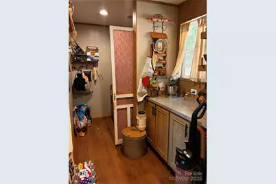 5005 Rocky Ridge Road, Connelly Springs, NC 28612 - Photo 4