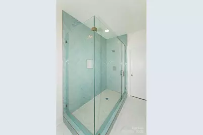 9818 Hood Road, Charlotte, NC 28215 - Photo 20