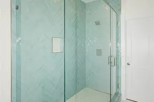 9818 Hood Rd, Charlotte, NC 28215 - Photo 20