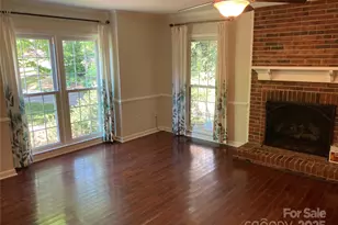 4321 Silvermere Way, Charlotte, NC 28269 - Photo 6