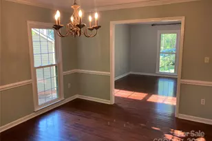 4321 Silvermere Way, Charlotte, NC 28269 - Photo 12