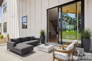 760 New Hope Rd, Flat Rock, NC 28731 - Photo 12