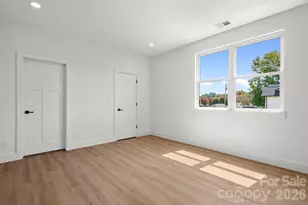 760 New Hope Rd, Flat Rock, NC 28731 - Photo 20