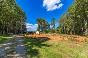 653 Mag Sluder Rd, Alexander, NC 28701 - Photo 28