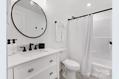 74 Woodlyn Etch Drive, Hendersonville, NC 28792 - Photo 32