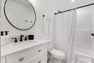 74 Woodlyn Etch Dr, Hendersonville, NC 28792 - Photo 32