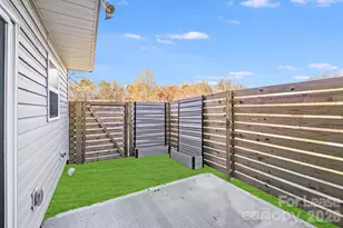 604 W 8th St, Kannapolis, NC 28081 - Photo 4