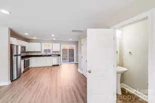 604 W 8th St, Kannapolis, NC 28081 - Photo 18